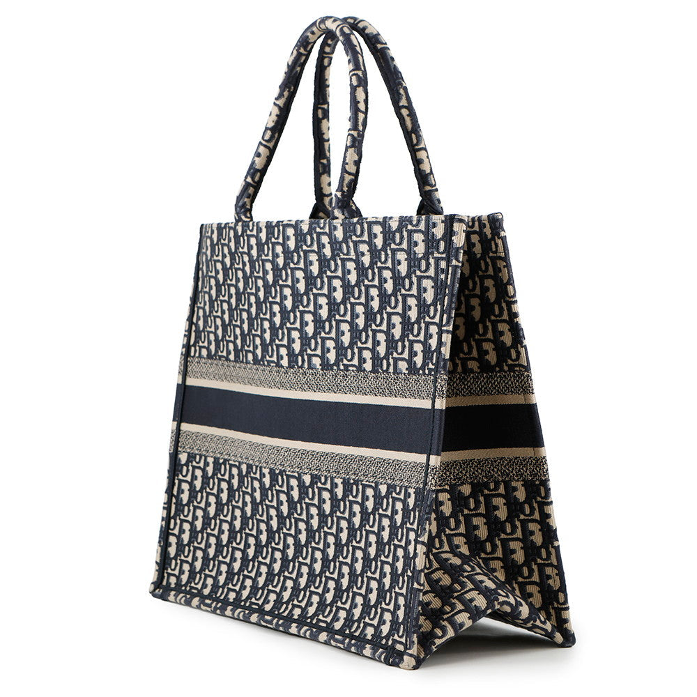 Dior Book Tote bag – front view