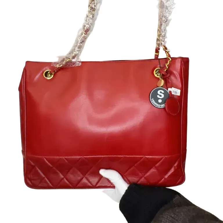 Chanel handbag red – front view