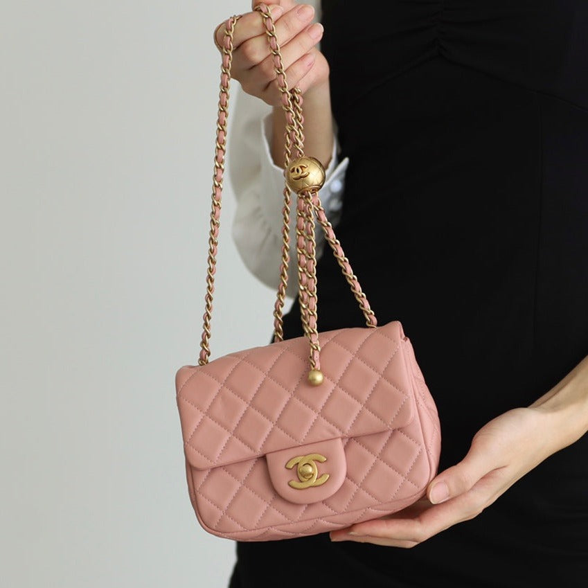 Designer Flap Bag gold – front view