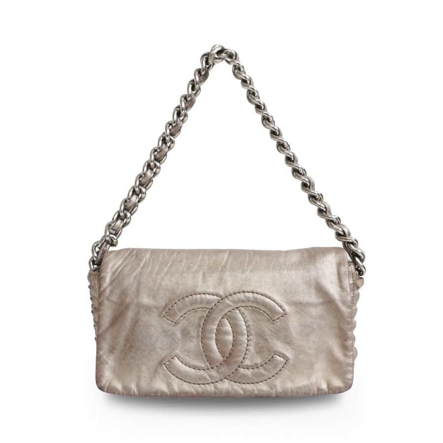 Chanel Shoulder Bag – front view