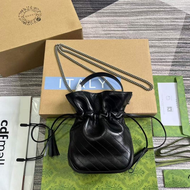 Gucci handbag – front view