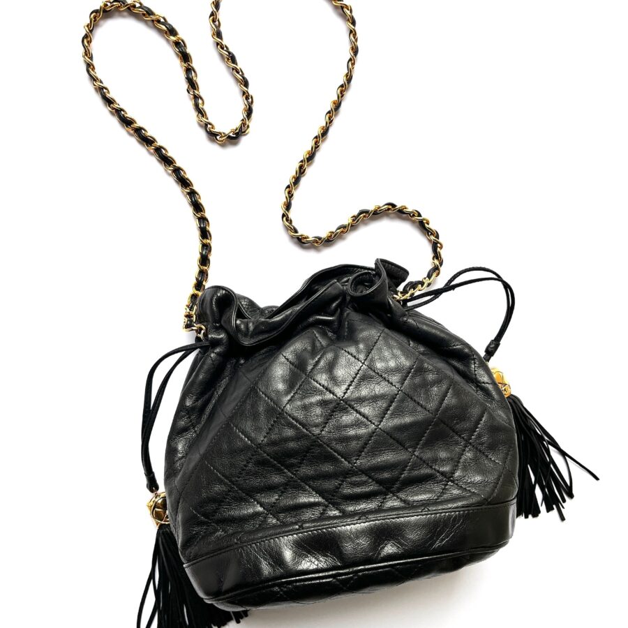 Chanel Bucket Bag gold – front view