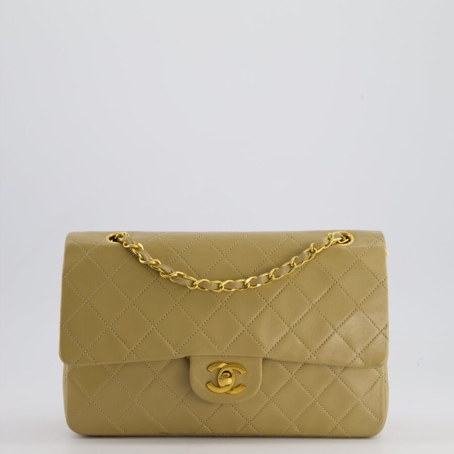 Chanel Flap Bag beige – front view
