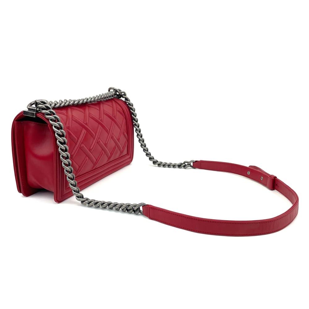 Chanel – Quilted Embossed Medium Boy Bag – Red – Outlet ITEM Final …