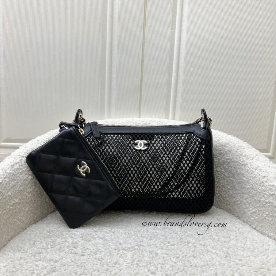 Chanel Clutch black bag – front view