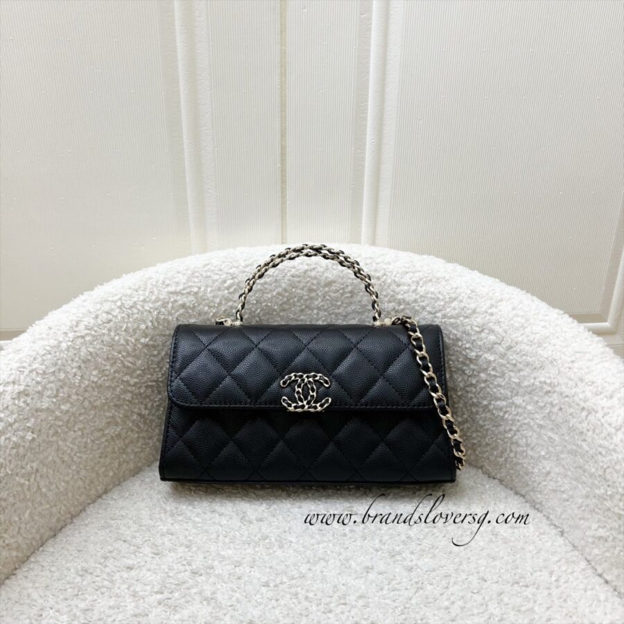 Chanel Kelly black bag – front view