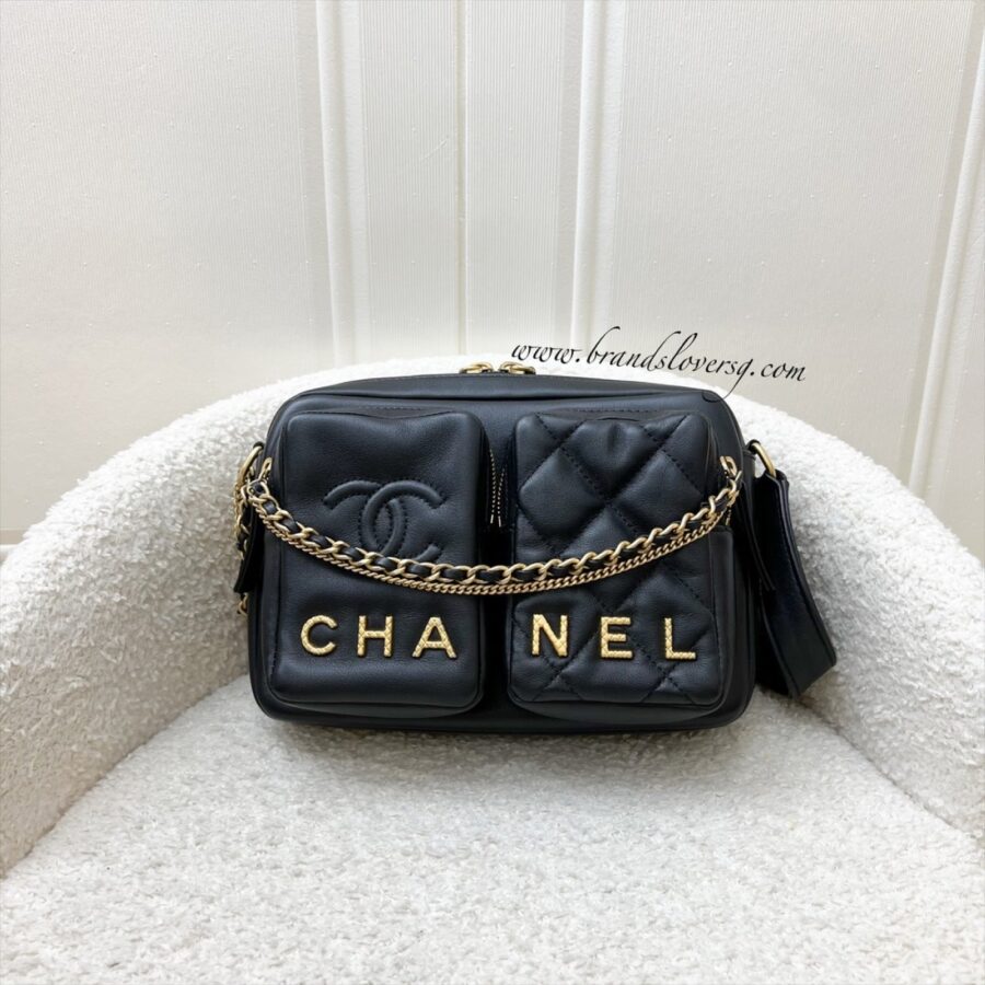 Chanel handbag black – front view