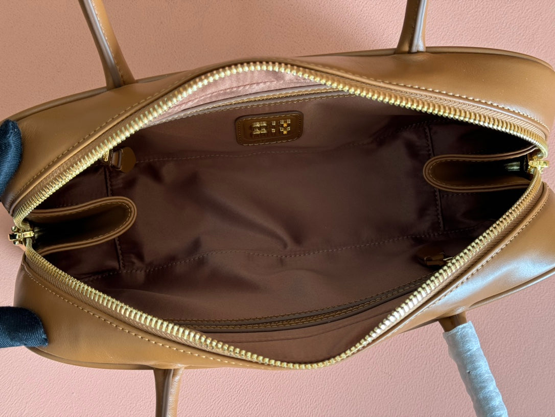 BEAU TOP HANDLE BAG 29 IN TAWNY BROWN GLOSSY CALFSKIN - Product Image 2
